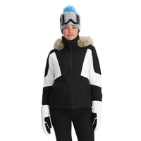 Elevate your outdoors with authentic ski Lebanon spyder apparel from Lebanon's trusted dealer.